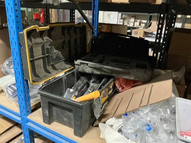 Magazijnrekje - afbeelding 10 van  17