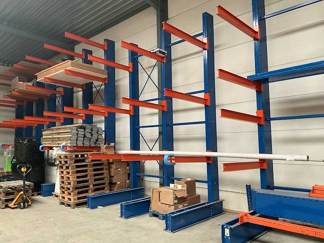 Magazijnstelling draagarmstelling - afbeelding 1 van  3