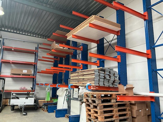 Magazijnstelling draagarmstelling - afbeelding 1 van  3