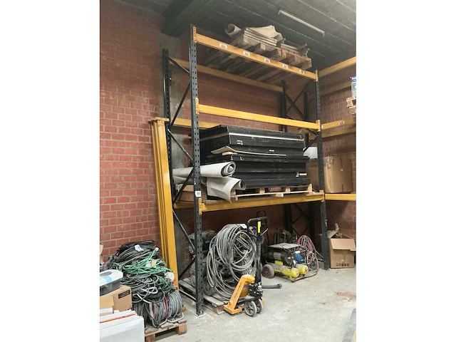 Magazijnstelling met inhoud (2x) - afbeelding 2 van  8