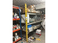 Magazijnstelling met inhoud - afbeelding 8 van  15