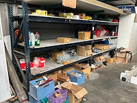 Magazijnstelling met inhoud - afbeelding 2 van  7