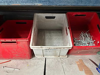 Magazijnstelling met inhoud - afbeelding 6 van  7