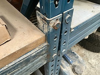 Magazijnstelling met inhoud - afbeelding 5 van  14