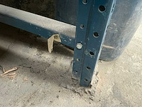 Magazijnstelling met inhoud - afbeelding 6 van  14