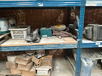 Magazijnstelling met inhoud - afbeelding 13 van  14