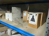 Magazijnstelling met inhoud - afbeelding 16 van  16