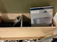 Magazijnstelling met inhoud - afbeelding 11 van  12