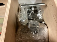 Magazijnstelling met inhoud - afbeelding 9 van  11