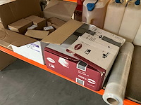 Magazijnstelling met inhoud - afbeelding 3 van  11