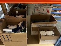 Magazijnstelling met inhoud - afbeelding 6 van  11