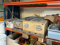 Magazijnstelling met inhoud - afbeelding 5 van  6