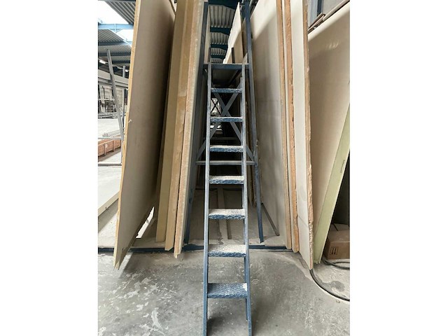 Magazijnstelling met loopplatform (2x) - afbeelding 4 van  8