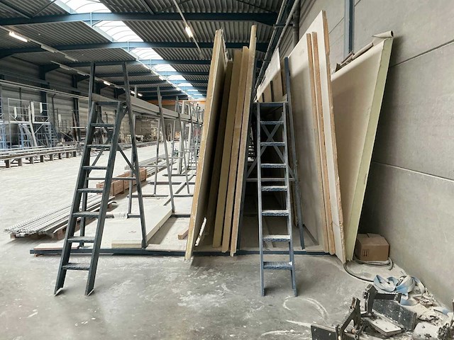 Magazijnstelling met loopplatform (2x) - afbeelding 7 van  8