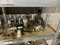 Magazijnstelling met volvo- special tools - afbeelding 34 van  34