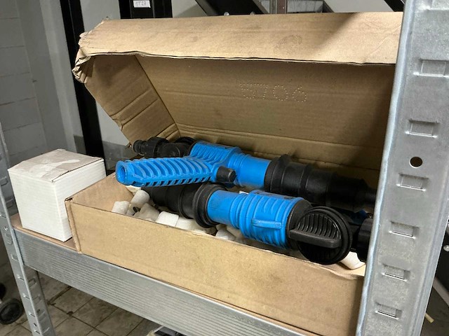 Magazijnstelling met volvo- special tools - afbeelding 6 van  14