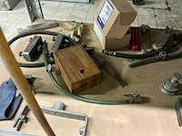 Magazijnstelling met volvo- special tools - afbeelding 10 van  14
