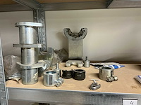Magazijnstelling met volvo-special tools - afbeelding 16 van  64