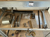 Magazijnstelling met volvo-special tools - afbeelding 59 van  64