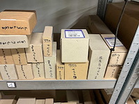 Magazijnstelling met volvo-special tools - afbeelding 6 van  40