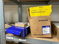 Magazijnstelling met volvo-special tools - afbeelding 26 van  40
