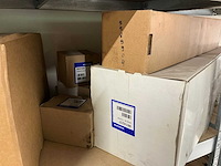 Magazijnstelling met volvo-special tools - afbeelding 31 van  40