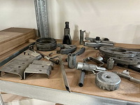 Magazijnstelling met volvo-special tools - afbeelding 37 van  40