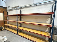 Magazijnstelling / palletrek – 5 secties (blauw/rood, met houten schappen) - afbeelding 1 van  2