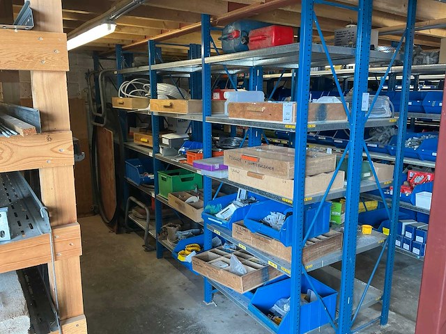 Magazijnstelling - afbeelding 1 van  6