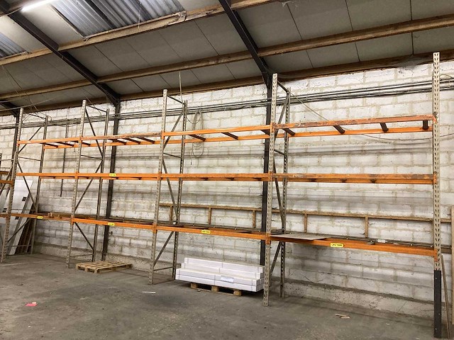 Magazijnstelling - afbeelding 1 van  1