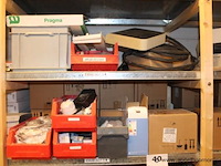 Magazijnstellingen (opslagrekken) – onbekend merk + diverse onderdelen - afbeelding 3 van  7