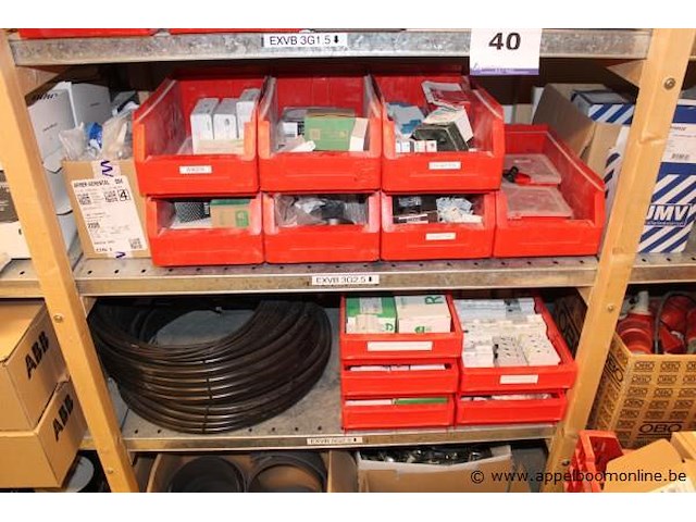 Magazijnstellingen (opslagrekken) – onbekend merk + diverse onderdelen - afbeelding 4 van  7