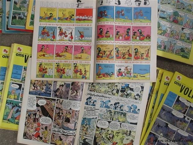 Magazines - afbeelding 2 van  3