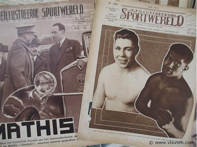 Magazines - afbeelding 3 van  3