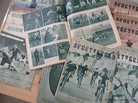 Magazines - afbeelding 3 van  3