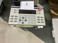 Magelis xbt pm027010 bedieningspaneel (2x) - afbeelding 1 van  4