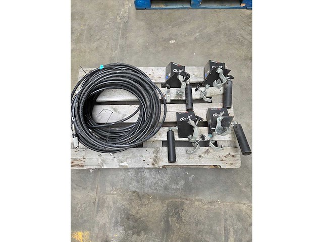 Magic fx - co2-jet (4x) + slang - afbeelding 1 van  5