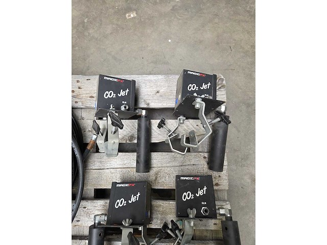 Magic fx - co2-jet (4x) + slang - afbeelding 4 van  5