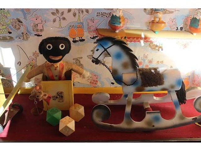 Magic puppet show - 1972 - speelautomaat - afbeelding 10 van  13