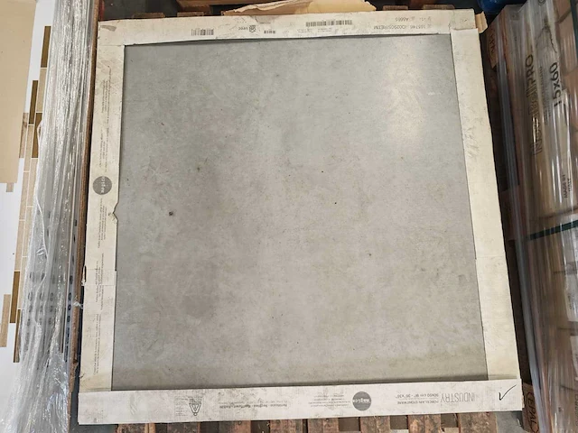 Magica industry silver mat vloertegel 90x90 cm 12,15 m² - afbeelding 1 van  7