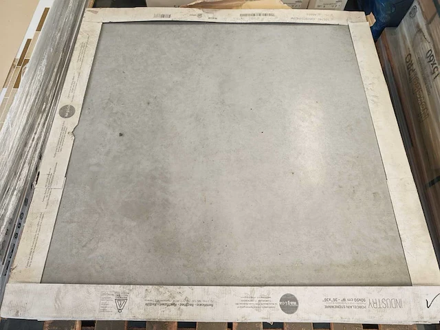 Magica industry silver mat vloertegel 90x90 cm 12,15 m² - afbeelding 2 van  7
