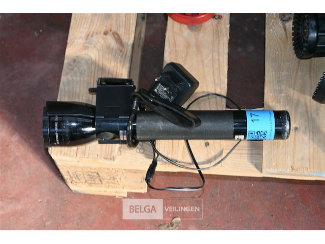 Maglite oplaadbare zaklamp - afbeelding 1 van  4