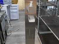 Magneetbord + rvs zeepdispenser - afbeelding 3 van  4
