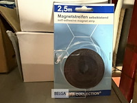 Magneetkleefband + ledlampjes - afbeelding 8 van  8