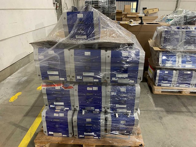 Magner - magner 150 - electronics (19x) - afbeelding 1 van  3