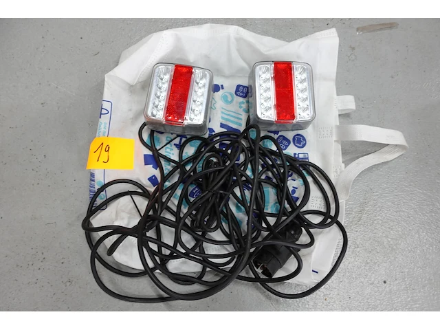 Magneteische led-verlichtingset - afbeelding 1 van  1