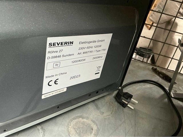 Magnetron en chafing dish - afbeelding 4 van  8