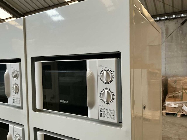 Magnetron toren - afbeelding 1 van  5