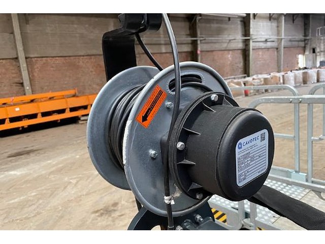 Magni uitschuifbaar platform voor jcb - afbeelding 7 van  13