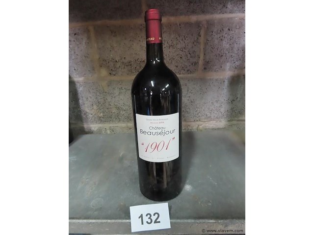 Magnum 1,5 liter "château beauséjour" - afbeelding 1 van  4